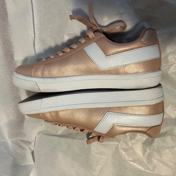EUC Pony Classic Low Sneakers Metallic Rose Gold Size 9 - Picture 5 of 7